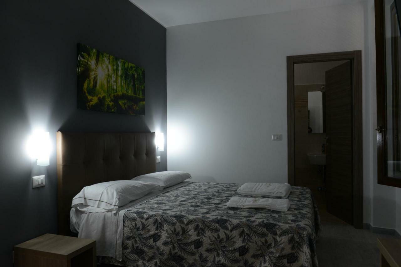 Hotel Oregon Milano Eksteriør bilde
